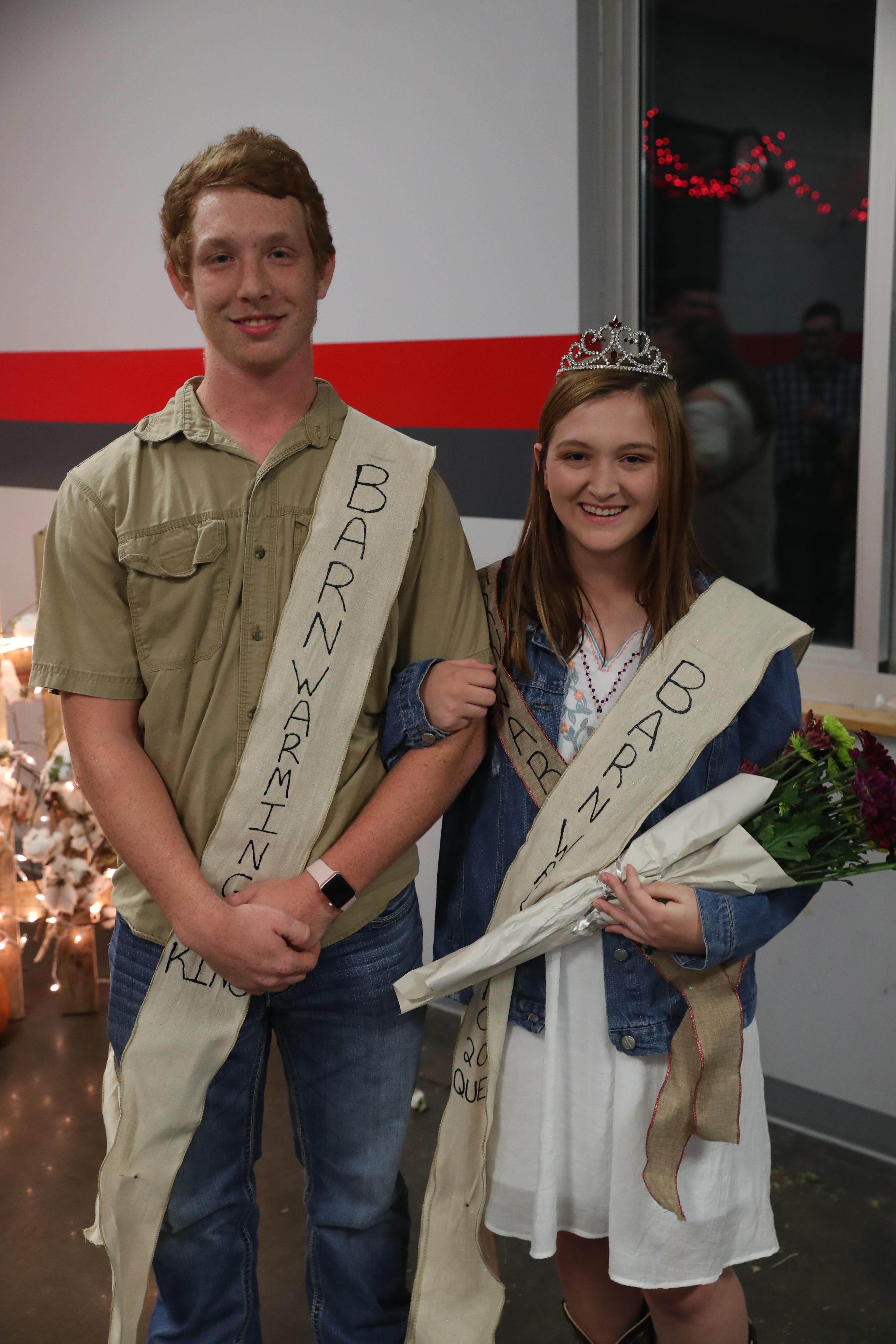 Jordan and Laura as King ans Queen